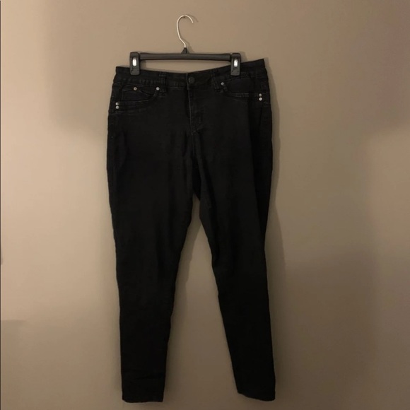 Black Skinny Jeans - Picture 1 of 2
